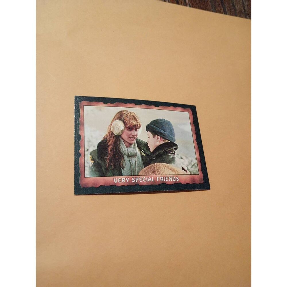 Vintage 1985 Warner Bros Topps Gum Goonies Trading Card #70 Very Special Friends